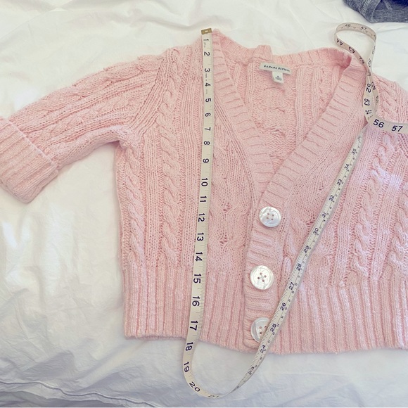 Banana Republic cropped sweater - Picture 2 of 13